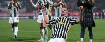 Juventus top Serie A after late winner at Monza
