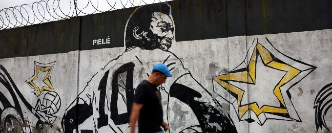 Santos retire Pelé's No. 10 jersey until club is promoted