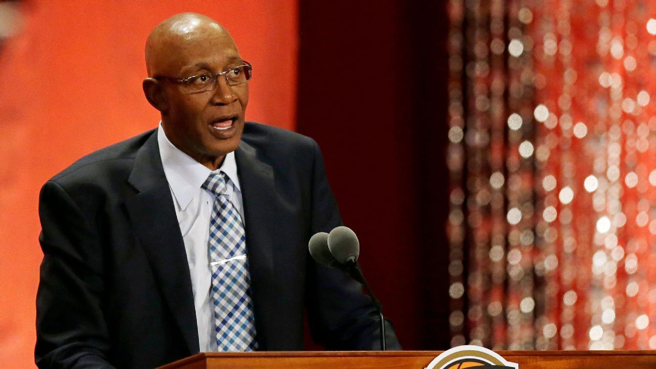 Hall of Famer, ABA champ McGinnis dies at 73 Hall of Famer, ABA champ McGinnis dies at 73