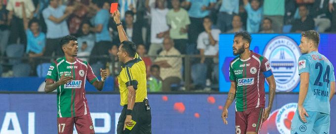 ISL: Mumbai City hand Mohun Bagan first defeat of the season in game with seven red cards