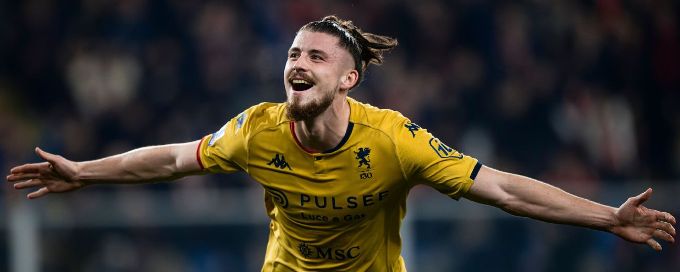 Tottenham beat competition to sign Genoa defender Drăgușin