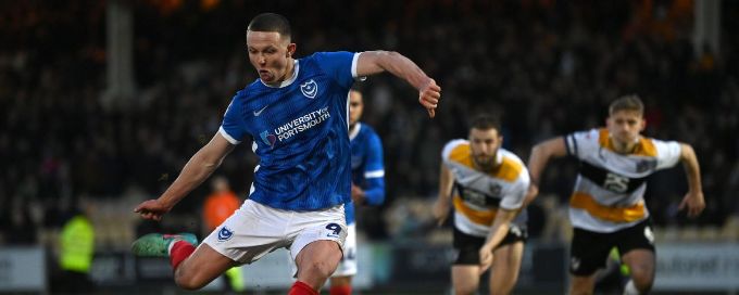 Fan enters pitch, chases referee in Port Vale-Portsmouth match