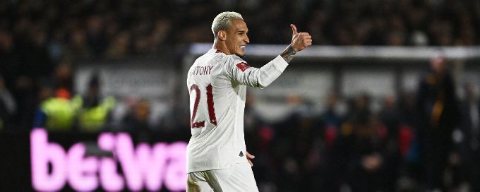 Man United avoid upset at League 2 Newport County in FA Cup