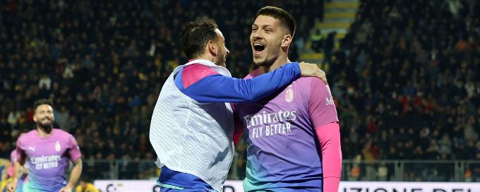 Jovic strikes late to give Milan 3-2 win at Frosinone