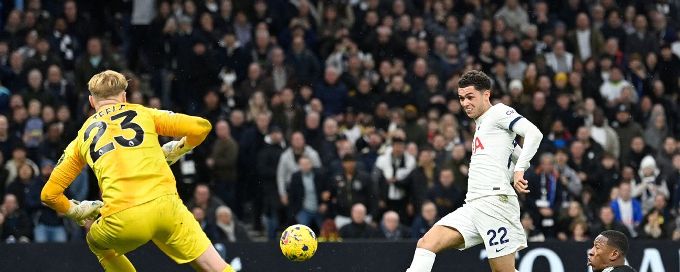 Johnson grabs late winner helps Tottenham edge Brighton