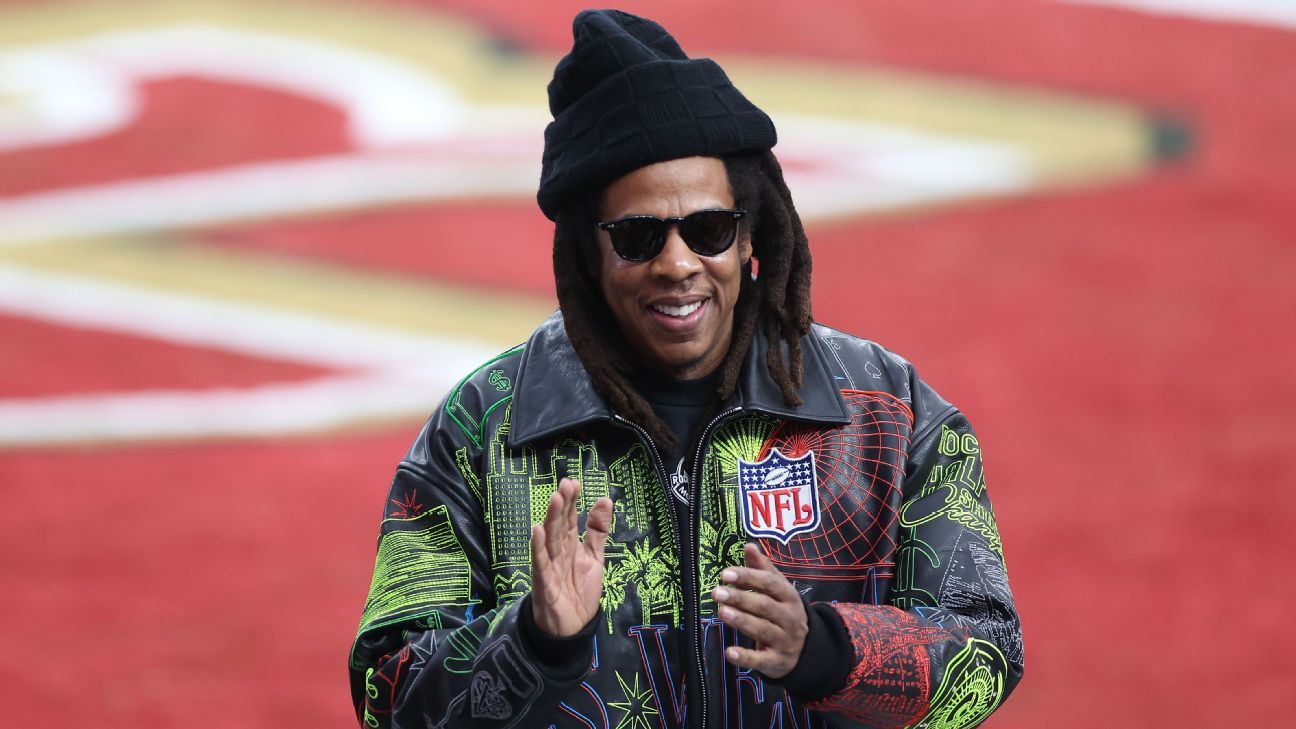Jay-Z, LeBron and more stars spotted at Super Bowl LVIII
