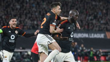 Lukaku earns Roma draw at Feyenoord in UEL playoff first leg