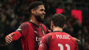 Loftus-Cheek double leads Milan 1st-leg rout of Rennes