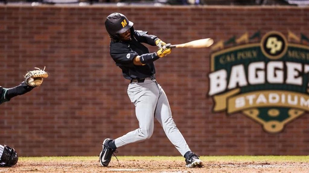Offensive outburst leads Mizzou to second straight win
