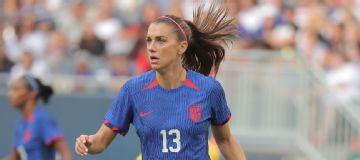 USWNT's Fishel tears ACL, Morgan called up
