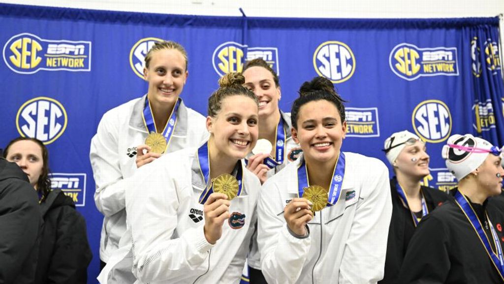 Relay records highlight Day Two at Swimming & Diving