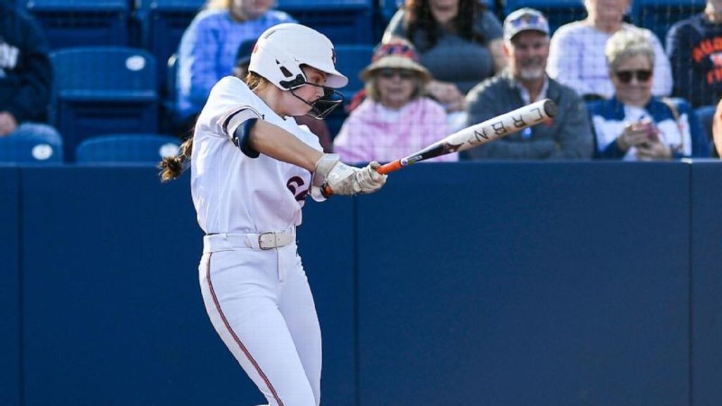 Widra belts two homers, completes no-hitter for Auburn
