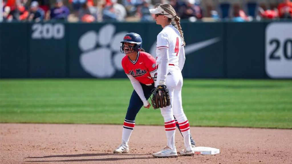 Ole Miss erases six-run deficit to defeat Miami (OH)