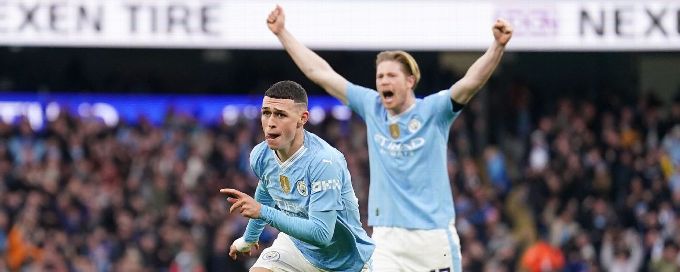 Foden-inspired Man City come from behind to beat Man United