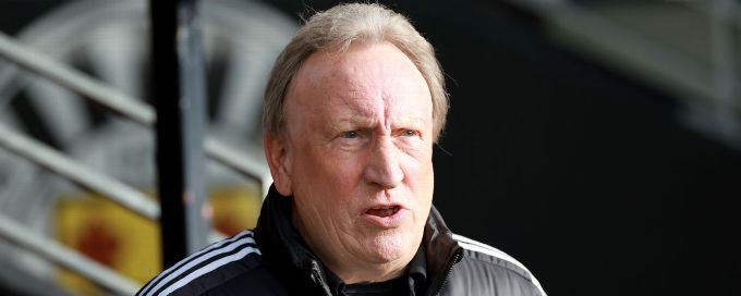 Warnock exits 20th club Aberdeen after 33 days as manager