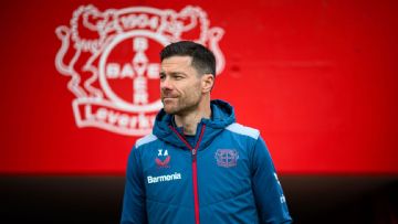 Xabi Alonso shows courage by opting to stay at Leverkusen