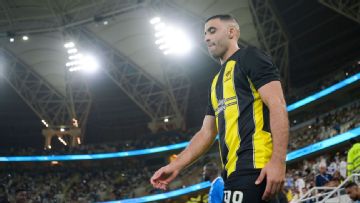 Fan whips Al Ittihad striker Hamdallah after final defeat