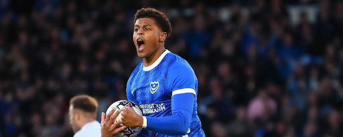 Portsmouth beat Barnsley to lift League One title