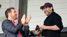 Trailer do filme 'Deadpool e Wolverine' tem participação de jogador de futebol e você pode não ter percebido