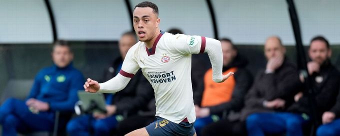PSV want USMNT's Dest despite confirming serious knee injury