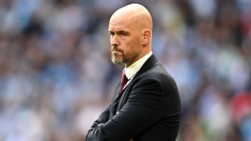 Ten Hag faces 25% pay cut if he stays at Man United - sources