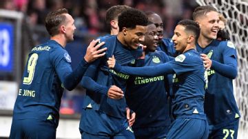 Tillman scores 2 as PSV pay tribute to Dest before 8-0 win