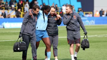 Man City's Shaw to miss WSL title run-in due to foot injury