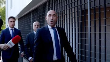 Rubiales denies receiving illegal payments in probed Copa deal
