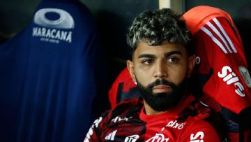 CAS clears Flamengo's Gabriel Barbosa to play during doping appeal