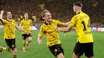 Fuellkrug earns Dortmund 1-0 first-leg win over PSG