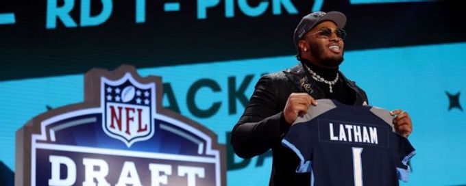 Why Titans chose linemen instead of trading top draft picks