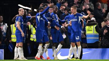 Chelsea dent Tottenham's Champions League hopes with win