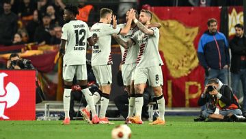Bayer Leverkusen blank Roma to extend unbeaten run to 47