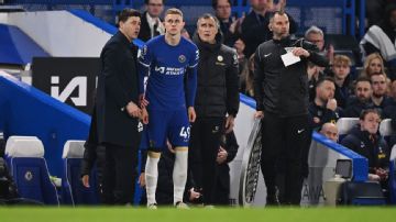 Chelsea win comes at cost for Pochettino's former club Spurs