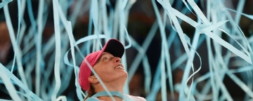 Iga Swiatek outlasts Aryna Sabalenka, wins Madrid Open