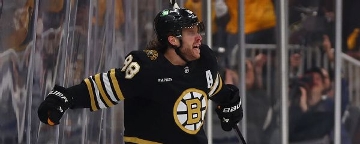 Boston Bruins rally, defeat Toronto Maple Leafs in Game 7