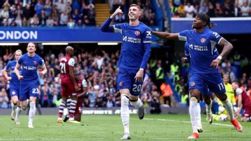 Chelsea boost European chances with 5-0 drubbing of West Ham