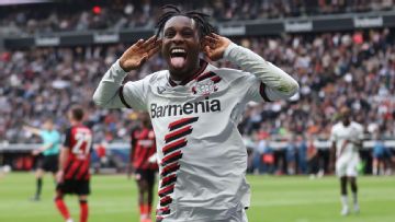 Leverkusen unbeaten streak up to 48 after rout over Frankfurt