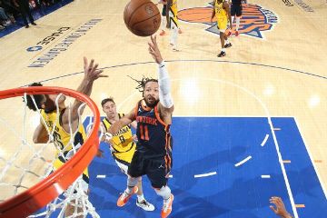 Jalen Brunson returns from injury, sparks Knicks to 2-0 lead