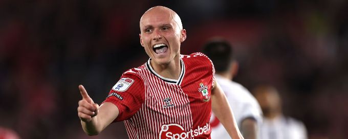 Southampton beat West Brom to reach Championship playoff final