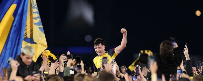 The A-League has struck the right chord; now let the clubs play