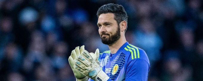 Craig Gordon back in Scotland squad for World Cup qualifiers