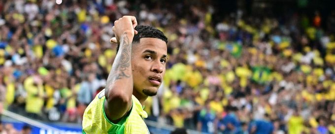 Savinho: Brazil in 'worrying' World Cup qualifying position