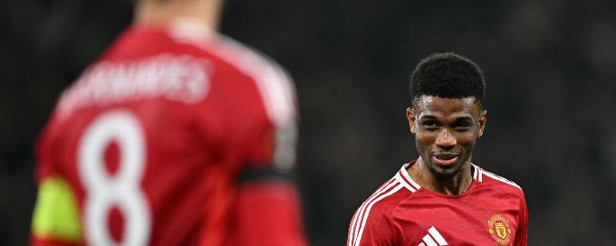 Manchester United get 1st Europa League win on Amad double