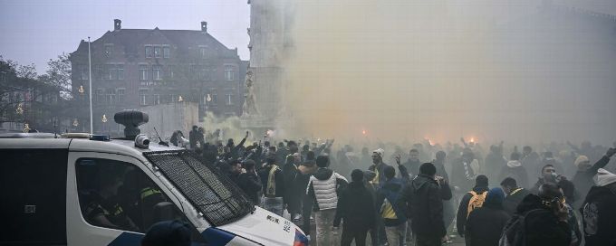 Amsterdam violence: Mayor condemns attacks on Israeli fans