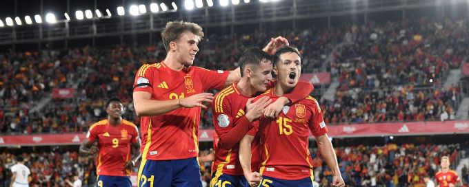 Late Zaragoza penalty earns Spain win over Switzerland