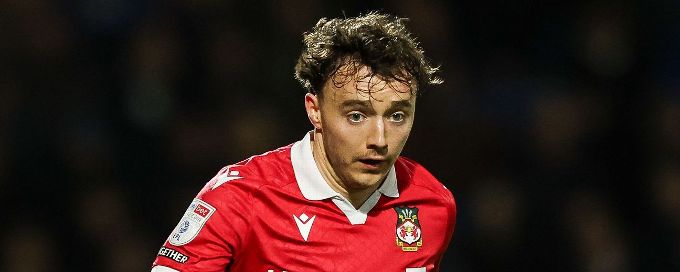 Wrexham beat Barnsley with late Oliver Rathbone winner