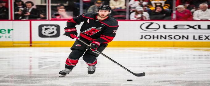 Canes' Jaccob Slavin exits early vs. Flyers; status for road trip unclear