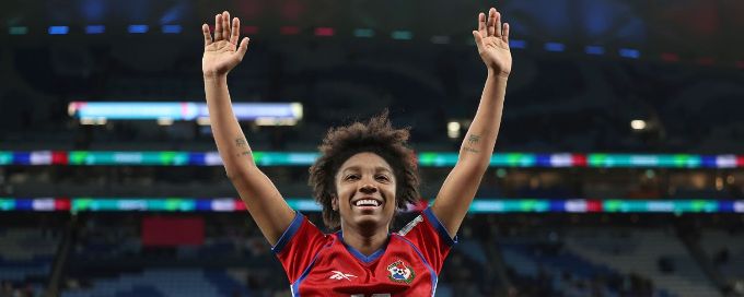 FIFA bans Panama federation chief for fat-shaming of player