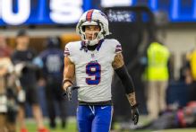 Bills safety Taylor Rapp heads to IR with knee injury